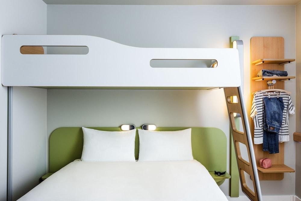 Ibis Saint Quentin En Yvelines - Velodrome Otel Montigny-le-Bretonneux Dış mekan fotoğraf