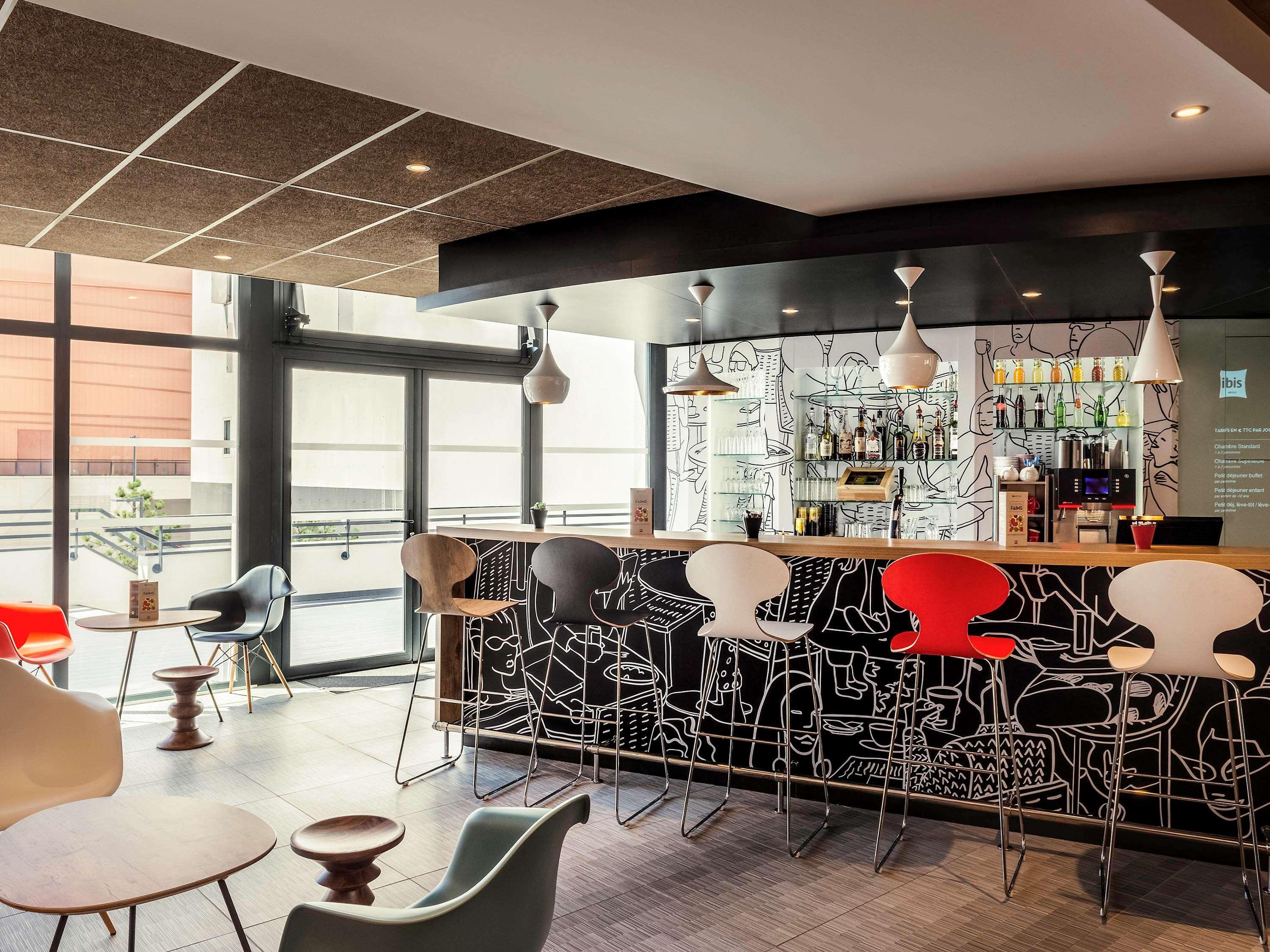 Ibis Saint Quentin En Yvelines - Velodrome Otel Montigny-le-Bretonneux Dış mekan fotoğraf